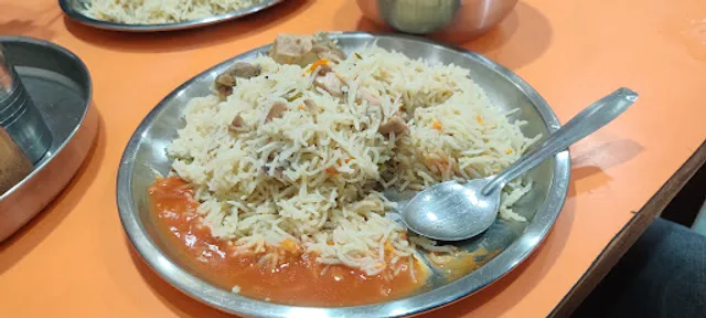 Qasmi Biryani Centre