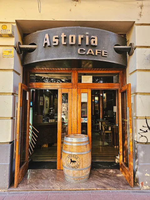 Café Astoria