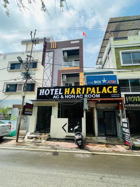 Hotel Hari Palace