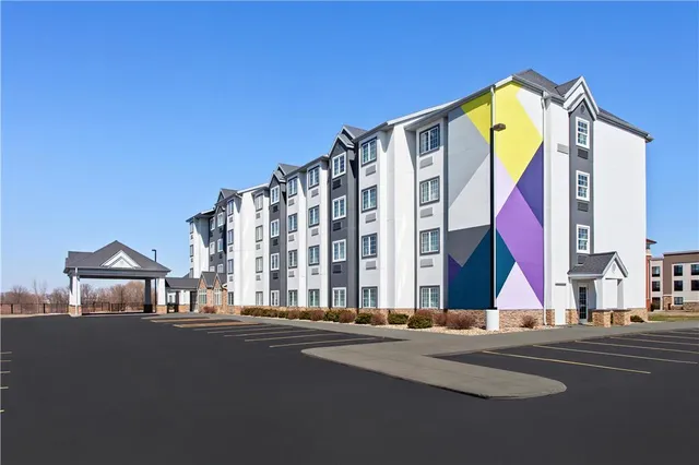 Spark by Hilton Rochester South