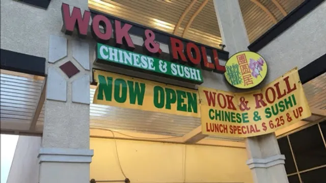 WOK & ROLL Chinese and Sushi Restaurant
