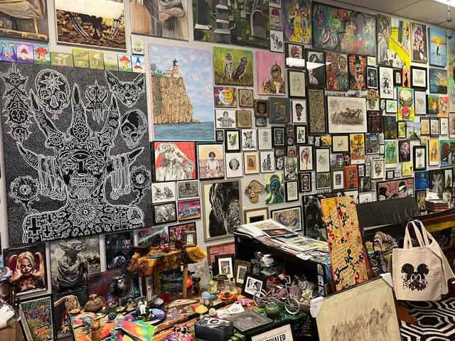 What Makes You Smile Gift Shop Jewelry Store And Art Gallery Louisville KY Highlands