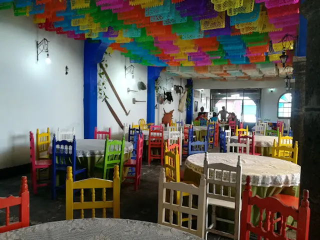 Calix Cultural Pizzeria