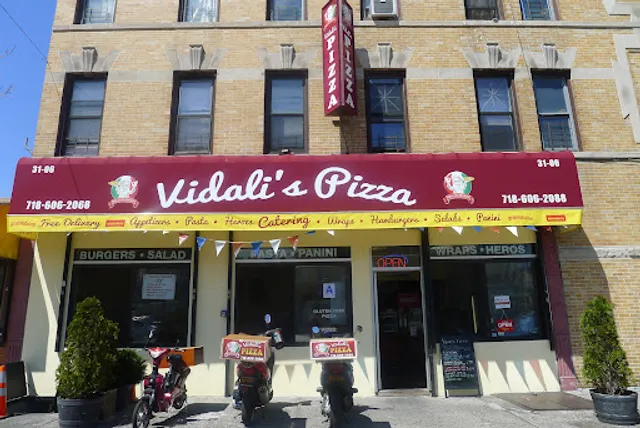 Vidali’s pizza