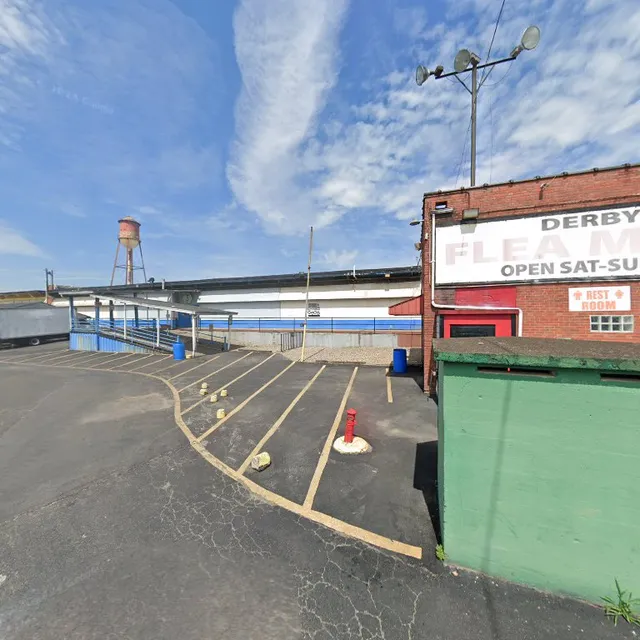 Flea market at exit 9