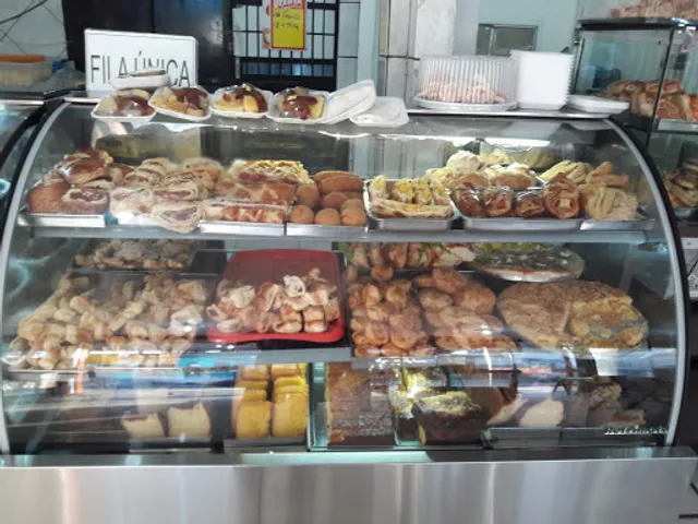 Panificadora E Confeitaria Lopes