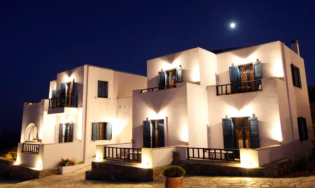 Aiolos Hotel