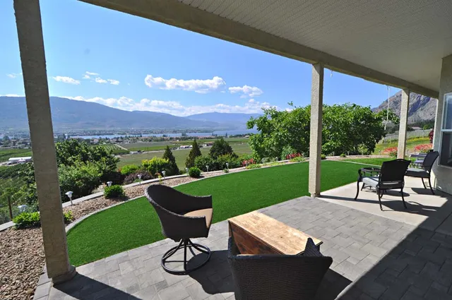 Grapeview House on Airbnb