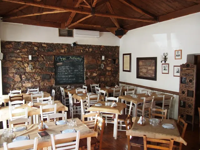 Μεζεδοπωλείο της Αργυρώς