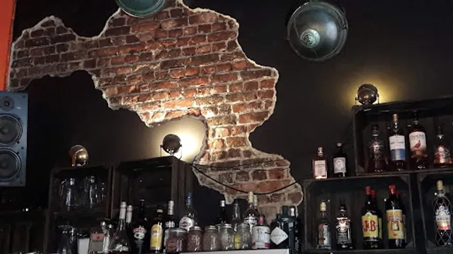 Gecko Brunch & Cocktail Bar