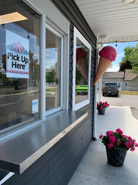 Big Top Ice Cream Shop