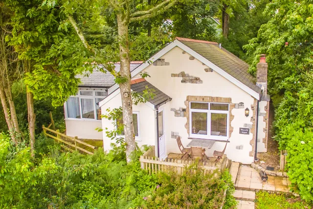 Bosinver Farm Cottages