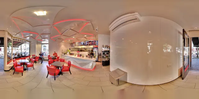 Snack Bar & Bakery Roos