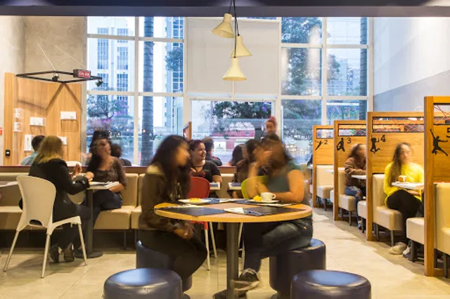 B Side Burgers and Bowls