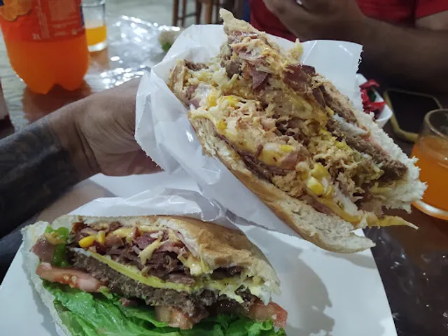 Dogão Lanches - Artur Nogueira
