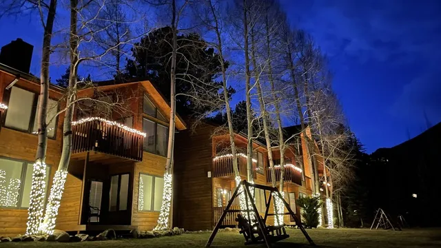 Aspen Winds on Fall River