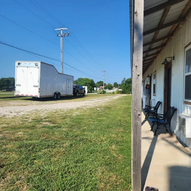 Speedway Home Suites