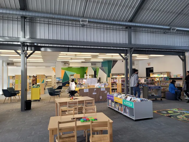 Calgary Public Library - Bowness