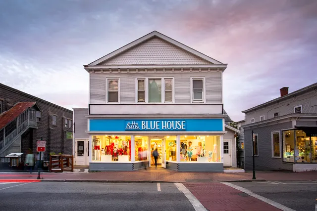 Little Blue House Lake Placid