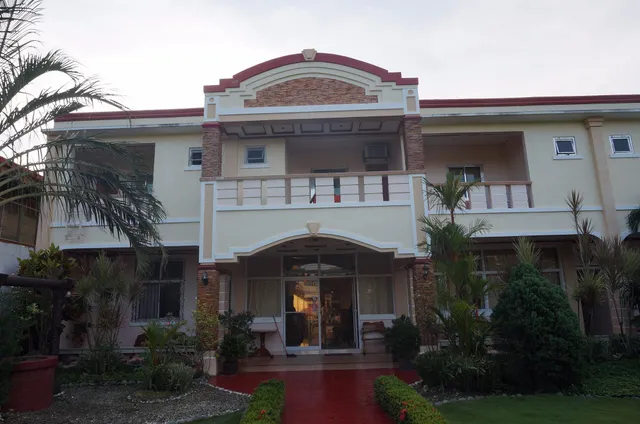 Nautilus Islands View Lodge