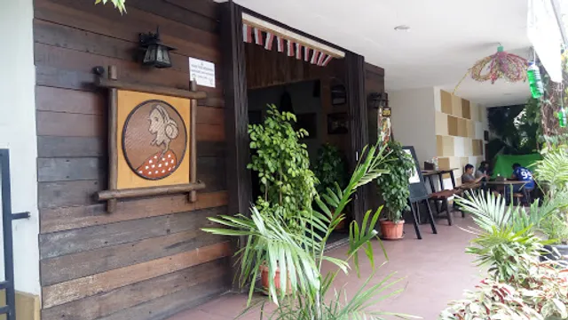 Warung Mak Kundil