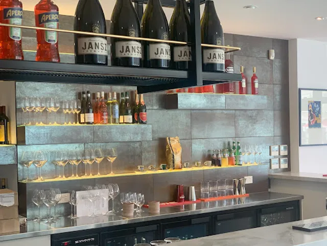 Fellini Italian Restaurant & Much More