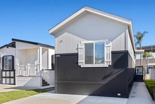 Holiday Mobile Home Estates