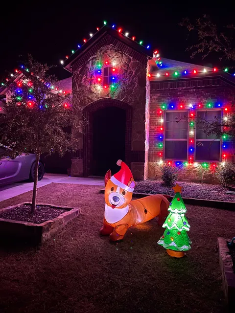 Henry's Holiday Lighting - Christmas Lights Installation