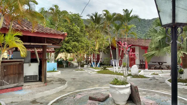 Chalets Valley Village Beach