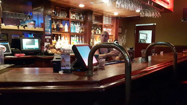 TailGatorz Sports Bar