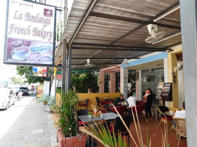 La Boulange French Bakery