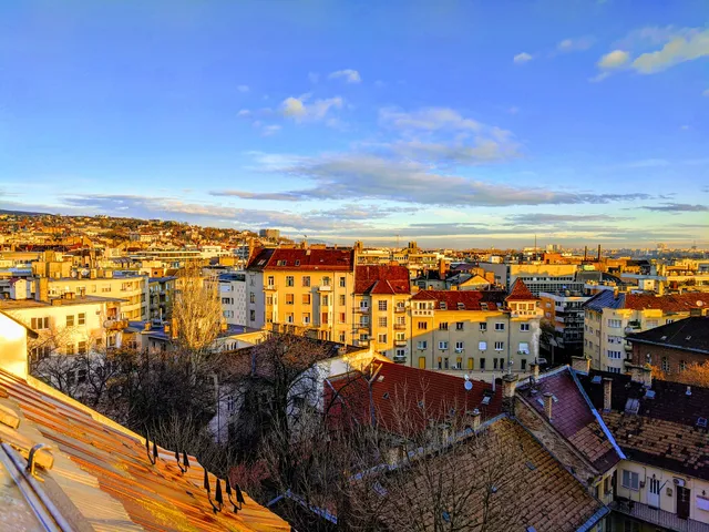 Piano Castle Hill Apartment 44/A