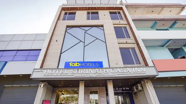 FabHotel Shrinath Casa Inn