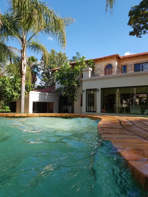 Littlefield's Luxury Suite