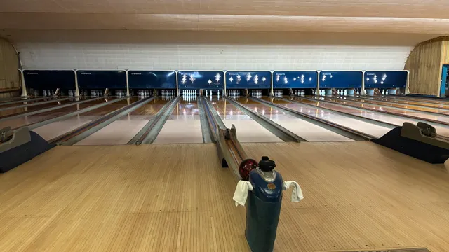 T & O Bowling Lanes