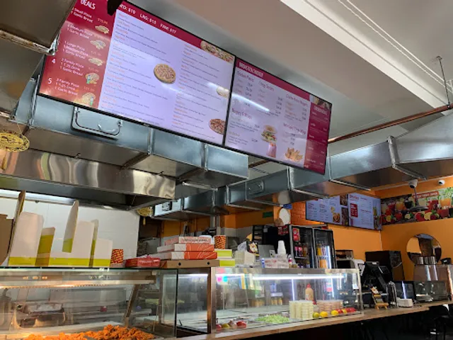 La Casa Pizza & Broaster chicken