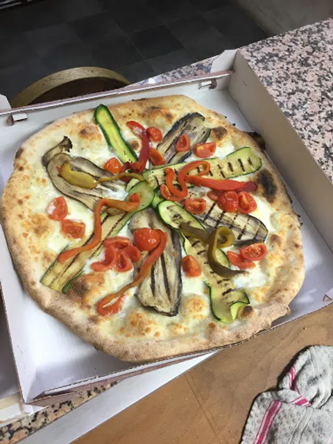 Pizzeria La Ruota