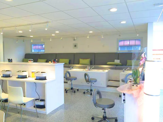 Boutique Nail Lounge