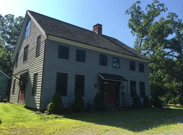 Stone Oak Tree Farm and Bed & Breakfast