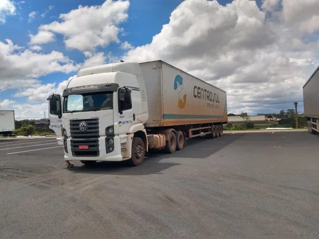 Far Distribuidora de Alimentos