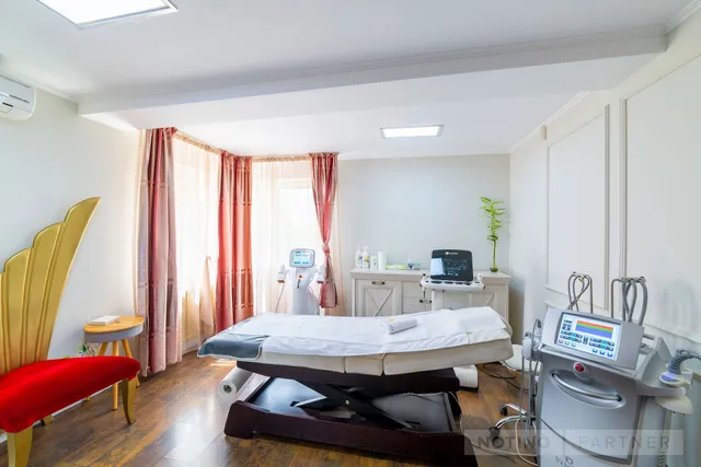 Artist Touch Clinique