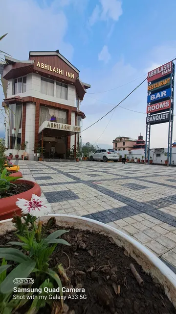 Abhilashi Inn