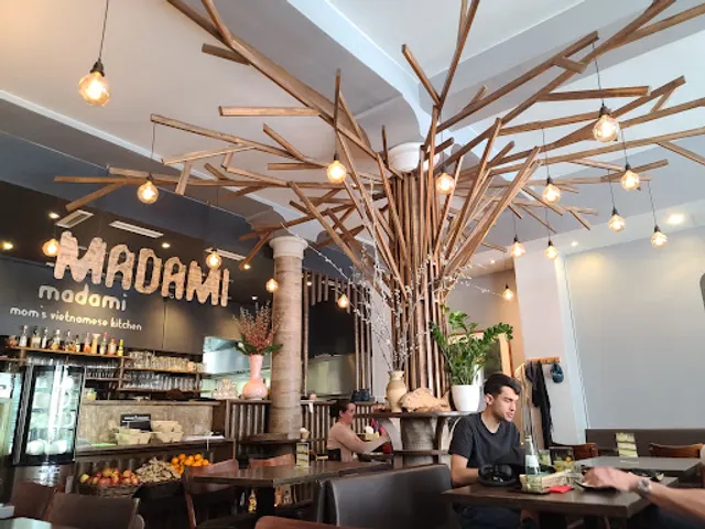 Madami - Mom's Viet Kitchen