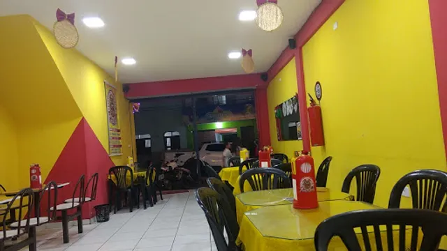 Cachorro Quente e Pastel Do Romero = lanchonete.$$