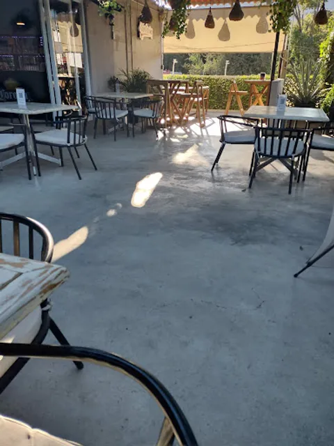 Manglar Gastro Bar & Sushi