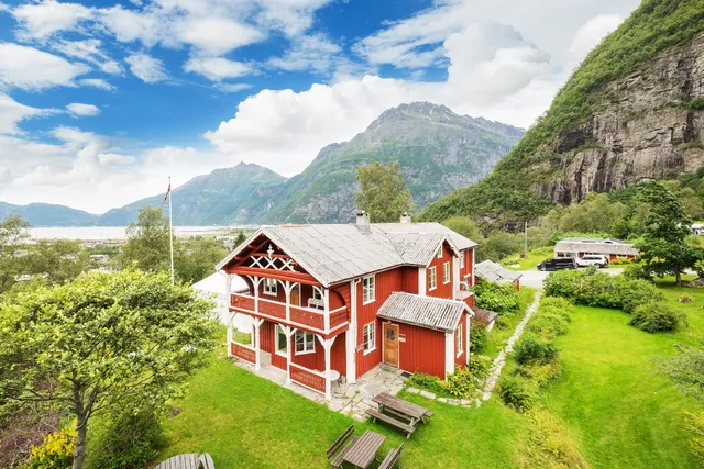 Trædal Hotell & Turistsenter