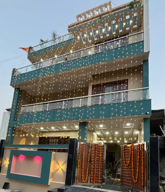 OYO 79101 Krishna Palace