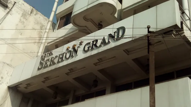 OYO Hotel Sekhon Grand
