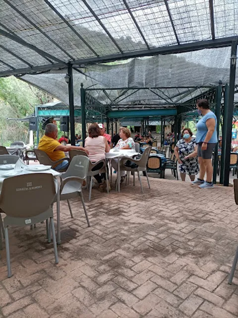 Restaurante Charcon(casa Antonio y Paqui)