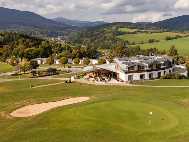 Grund Resort Golf & Ski
